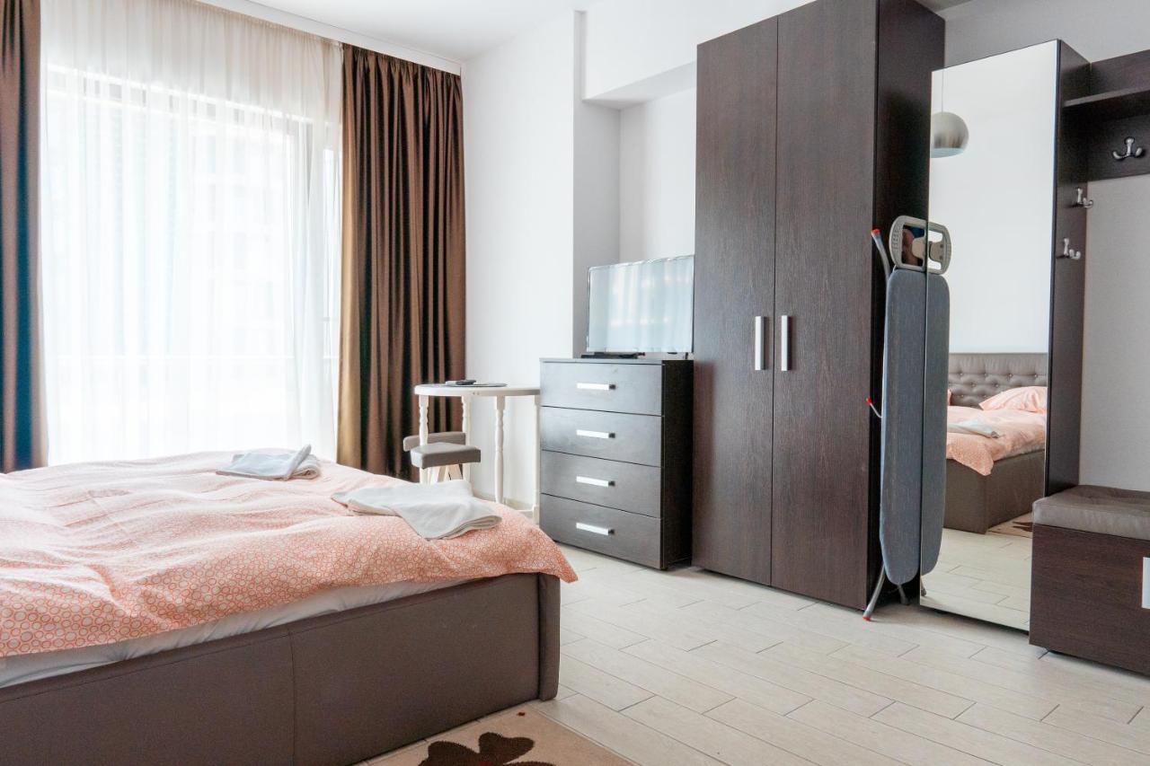 Bright Apartments Mamaia Nord Esterno foto