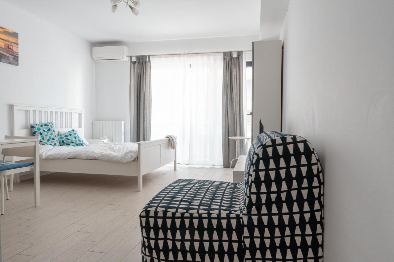 Bright Apartments Mamaia Nord Esterno foto