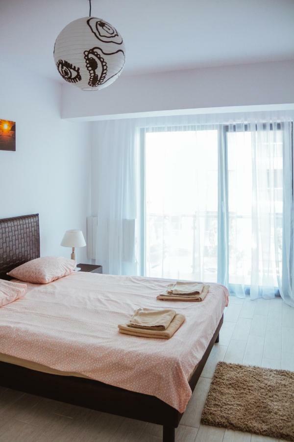Bright Apartments Mamaia Nord Esterno foto