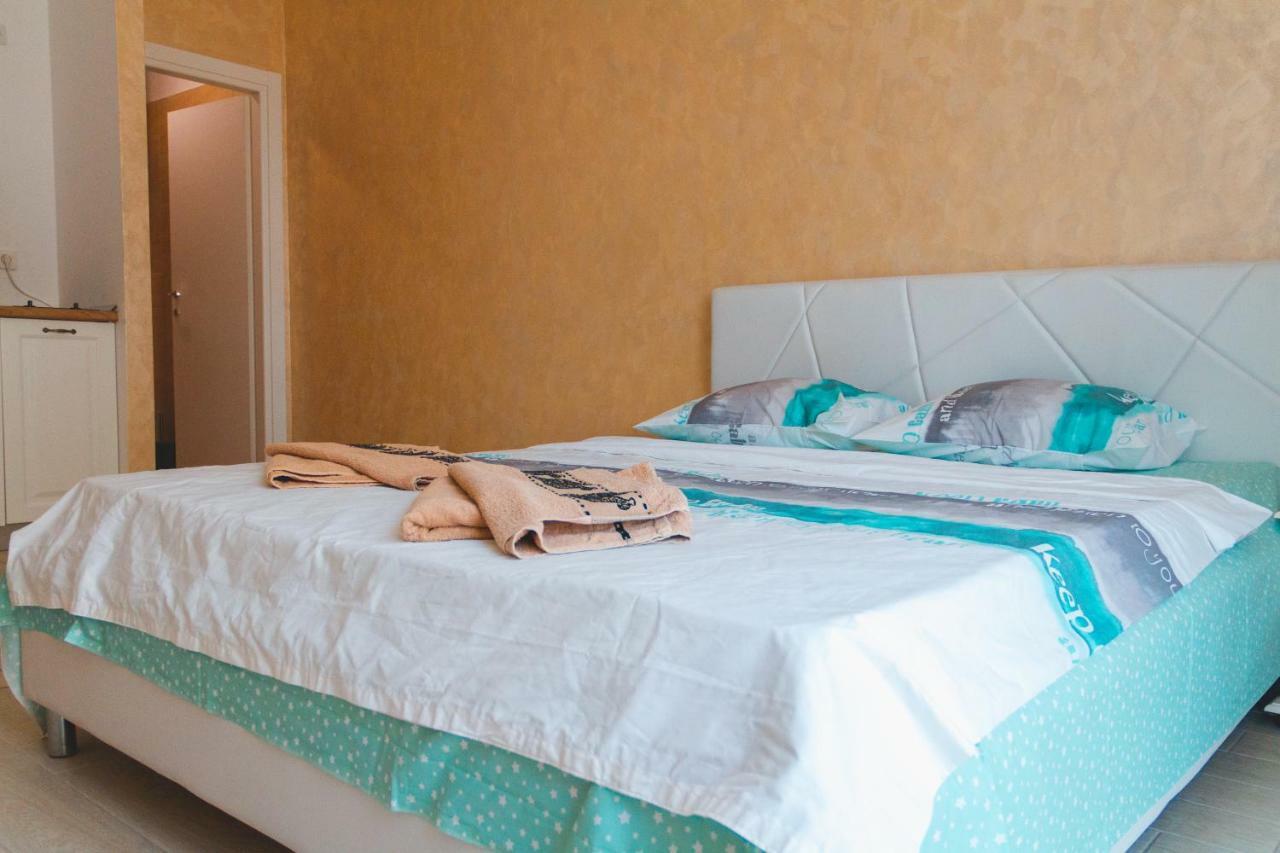 Bright Apartments Mamaia Nord Esterno foto